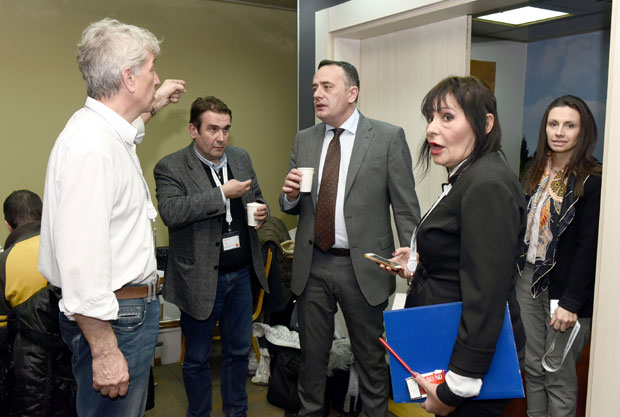 ШПИЈУНКА: Не може без кафе